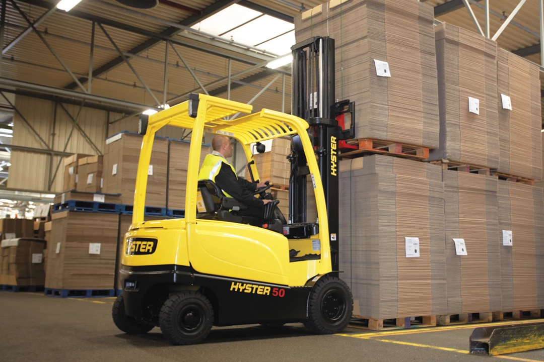 Counterbalance electric forklift | Hyster J45-70XN
