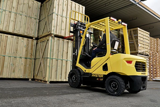 IC LIFT TRUCKS 