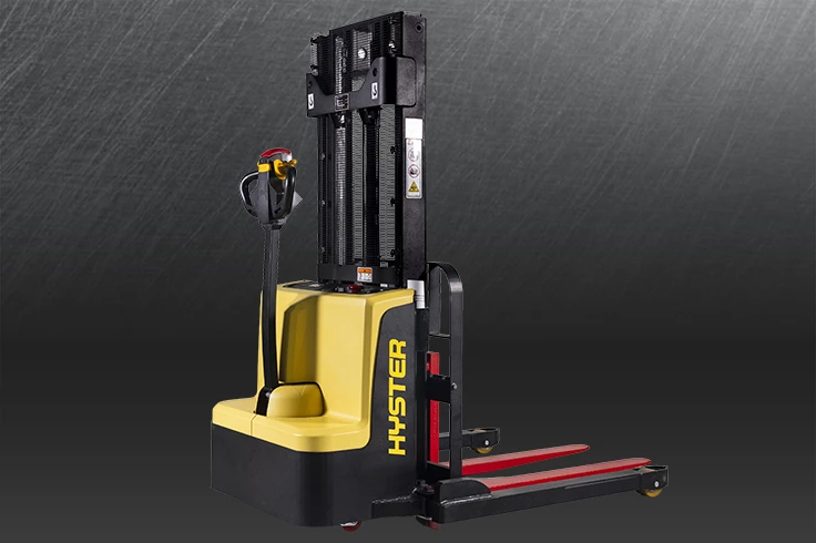 Pedestrian straddle leg stacker