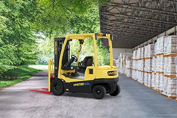 Electric forklifts 