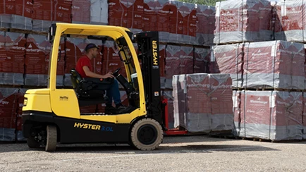 TIJD VOOR NIEUWE ENERGIE VOOR UW HEFTRUCKS