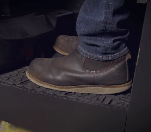 OPERATOR SENSING SYSTEM