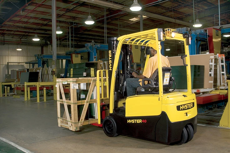 3 Wheel Electric Forklift Trucks | J30 - 40XNT | Hyster