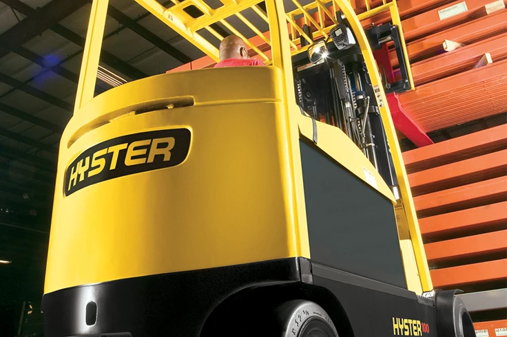4 Wheel Electric Counterbalance Forklift | Hyster E80-120XN