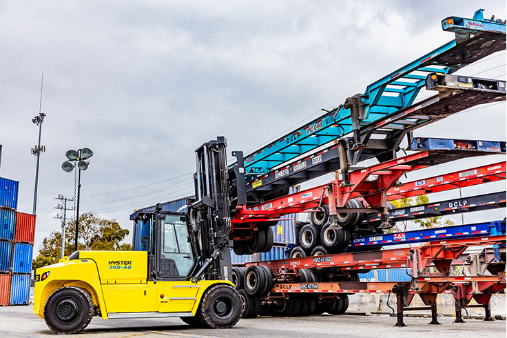High Capacity Integrated Lithium-ion Heavy Duty | Hyster J230-360XDForklift