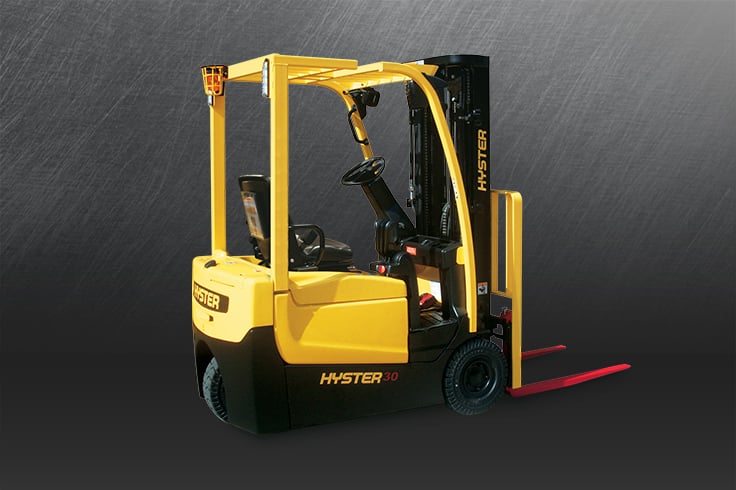 Electric 3 Wheel Compact Forklift |Lift capacity 2500-3000lbs  Hyster