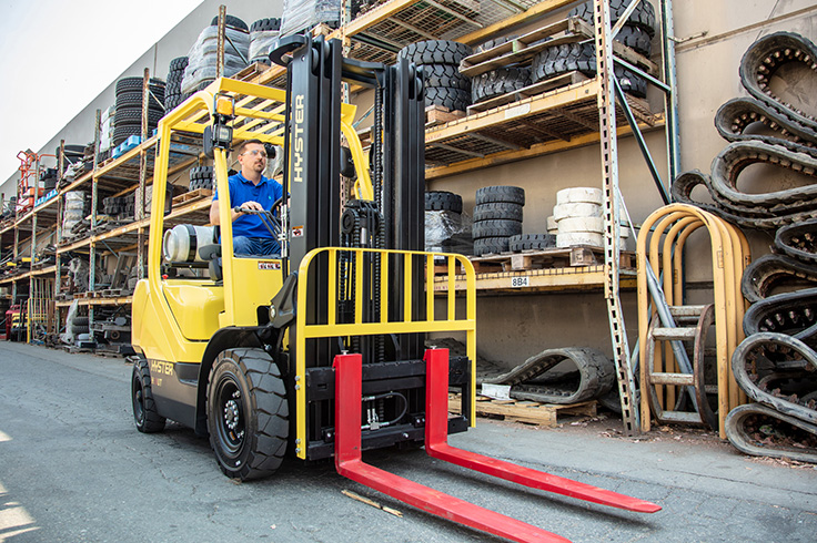 H40-70UT IC  Pneumatic Tire Forklift