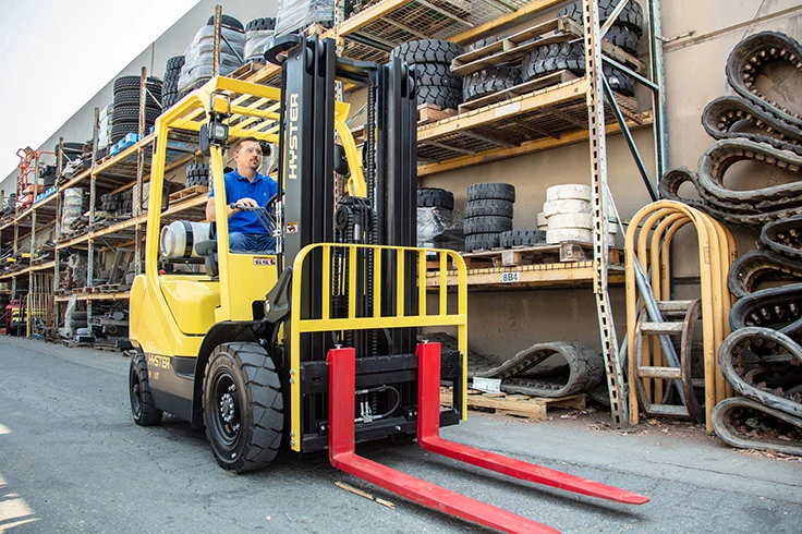 H40-70UT IC  Pneumatic Tire Forklift