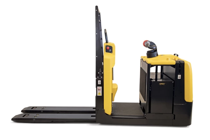 Reach Truck vs. Order Picker