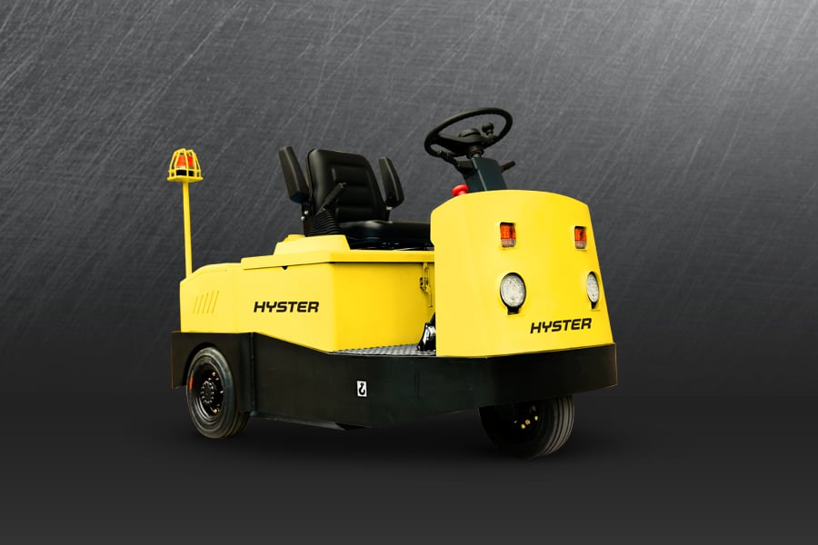 SEATED ELECTRIC TOW TRACTOR