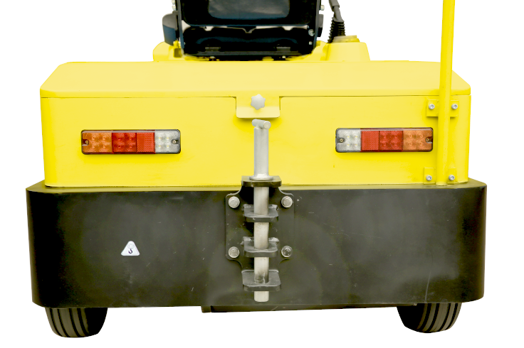 TA120UT SEATED ELECTRIC TOW TRACTOR